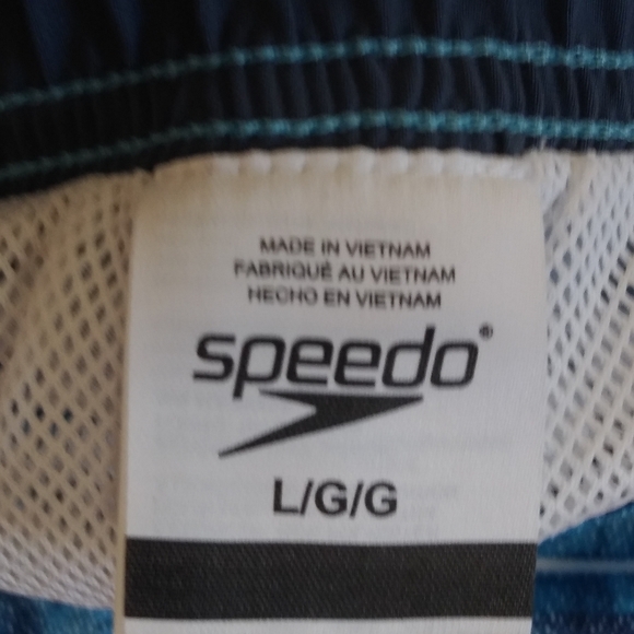 Men's Speedo swim trunks sz large - Picture 4 of 4